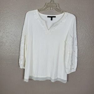 WHBM White Embroidered 3/4 Lantern Sleeve V-Neck Relaxed Fit Boho Top S